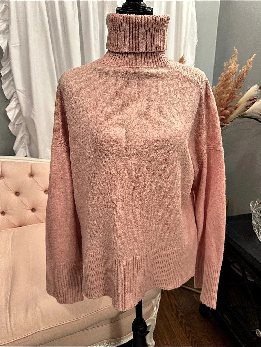 J.Crew Pink alpaca & wool soft blend Turtleneck Sweater Size Medium Like New